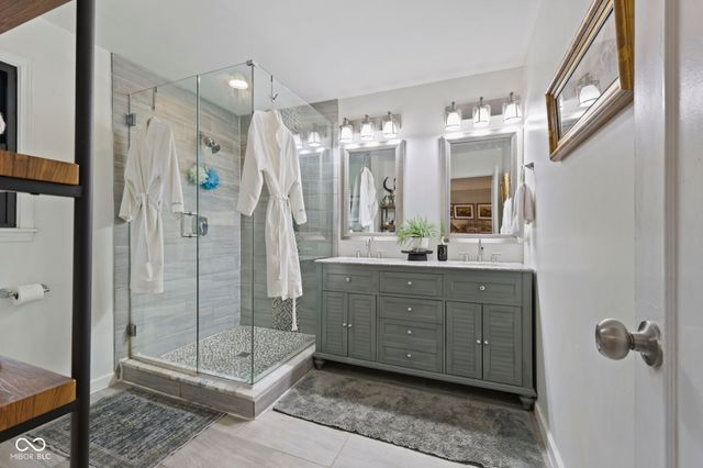 7643 Dean Road, Indianapolis, IN 46240