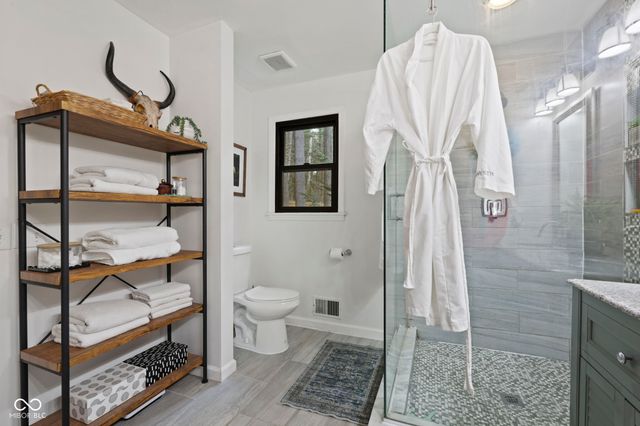 7643 Dean Road, Indianapolis, IN 46240