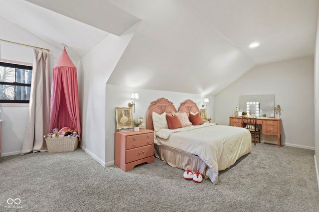 7643 Dean Road, Indianapolis, IN 46240