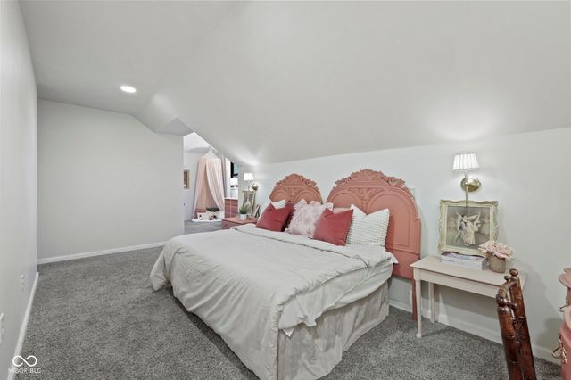 7643 Dean Road, Indianapolis, IN 46240