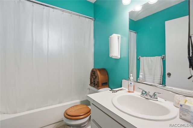 7020 W Grant Street, Homosassa, FL 34448