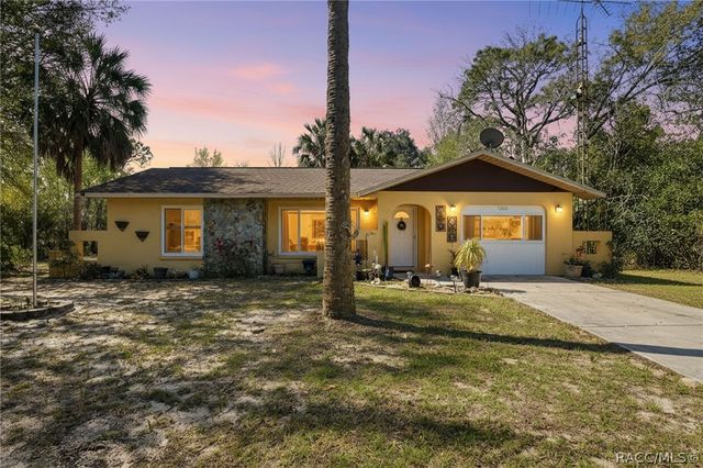 7020 W Grant Street, Homosassa, FL 34448
