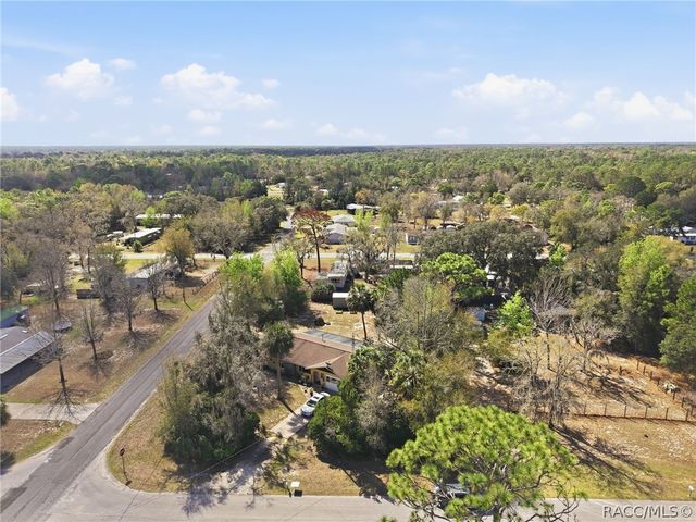 7020 W Grant Street, Homosassa, FL 34448