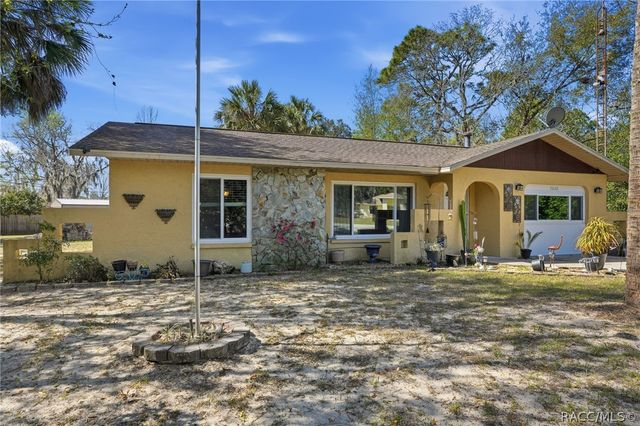 7020 W Grant Street, Homosassa, FL 34448