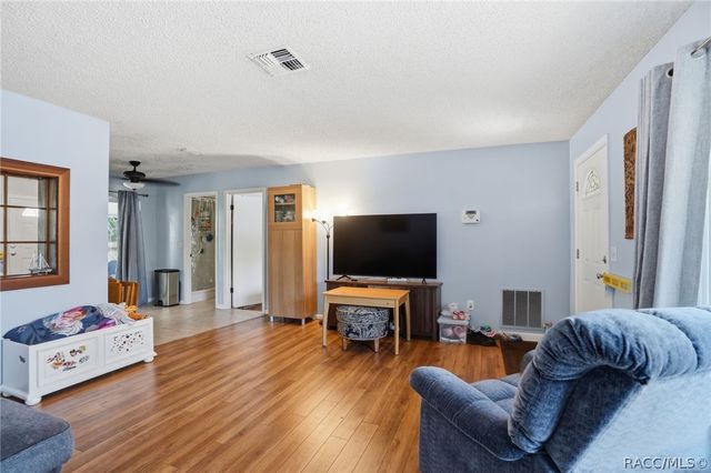 7020 W Grant Street, Homosassa, FL 34448