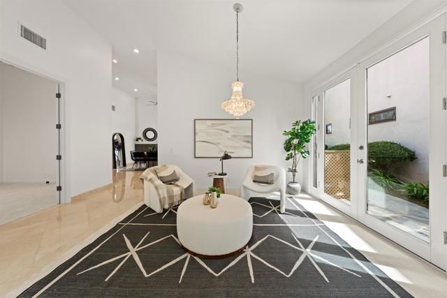 12055 Tretagnier Circle, Rancho Bernardo (san Diego), CA 92128