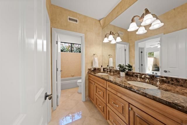 12055 Tretagnier Circle, Rancho Bernardo (san Diego), CA 92128