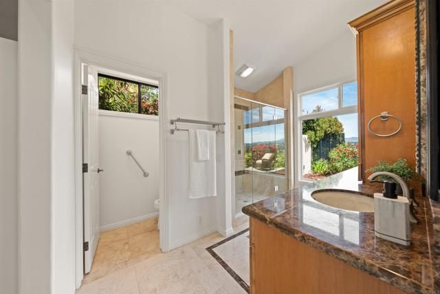 12055 Tretagnier Circle, Rancho Bernardo (san Diego), CA 92128