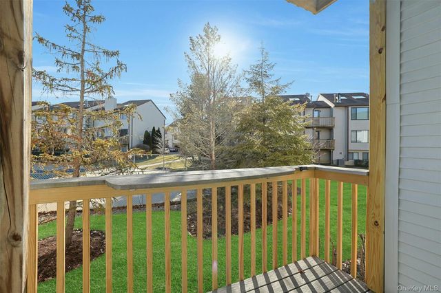 51 Vista Drive B341, Nanuet, NY 10954