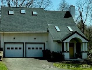 25 Hidden Place, Cheshire, CT 06410