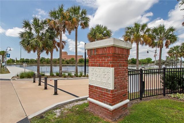 1202 E 32ND AVENUE, Tampa, FL 33603