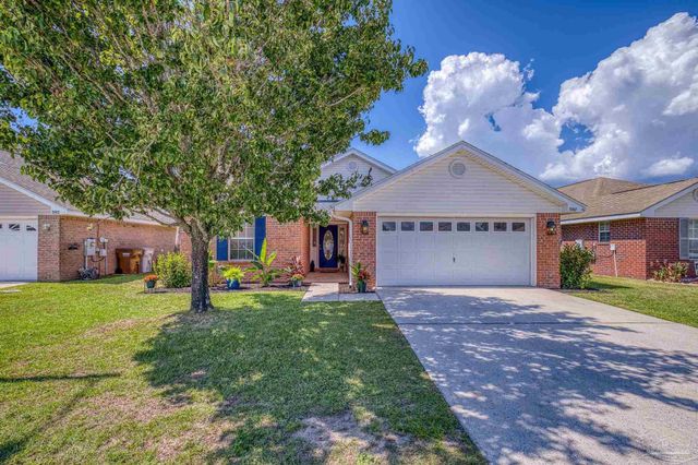 3747 Boardwalk Ct, Gulf Breeze, FL 32563