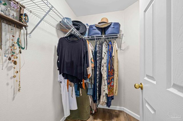 3747 Boardwalk Ct, Gulf Breeze, FL 32563