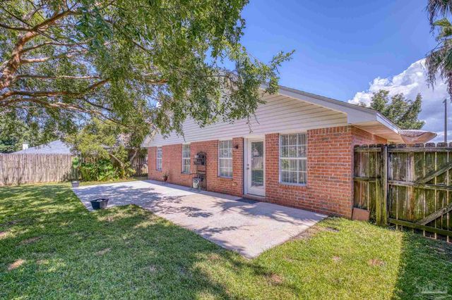 3747 Boardwalk Ct, Gulf Breeze, FL 32563