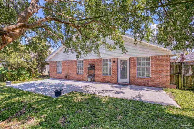 3747 Boardwalk Ct, Gulf Breeze, FL 32563