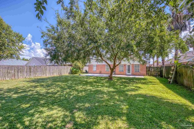 3747 Boardwalk Ct, Gulf Breeze, FL 32563