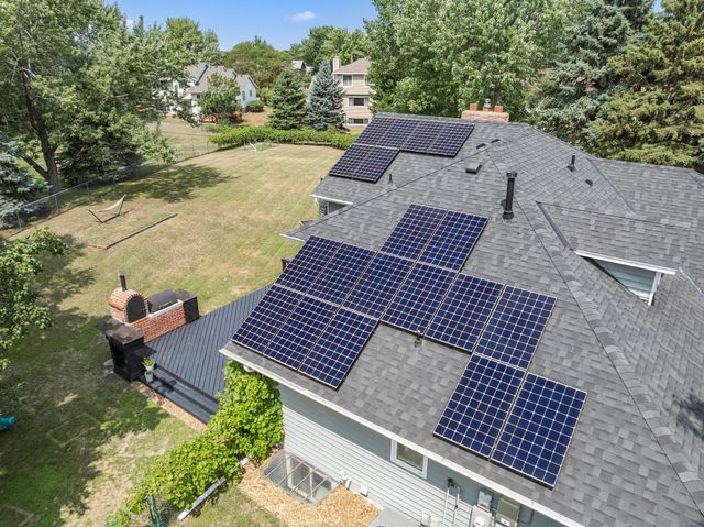 8841 Loch Lomond Court, Brooklyn Park, MN 55443