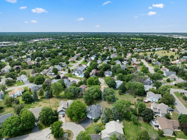 8841 Loch Lomond Court, Brooklyn Park, MN 55443
