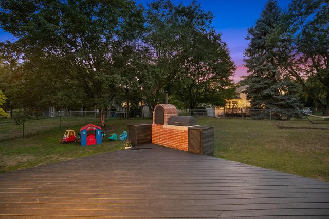 8841 Loch Lomond Court, Brooklyn Park, MN 55443