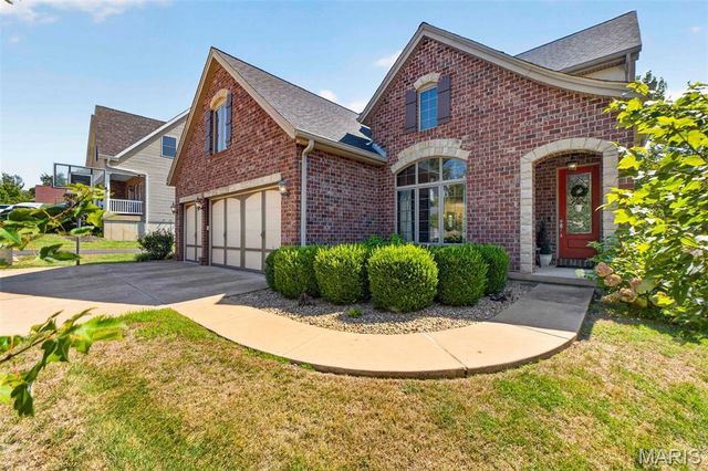 5450 Hagemann Pointe Drive, St Louis, MO 63128