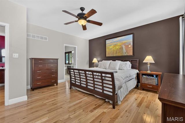 5450 Hagemann Pointe Drive, St Louis, MO 63128