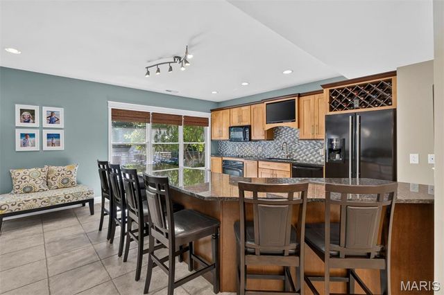 5450 Hagemann Pointe Drive, St Louis, MO 63128