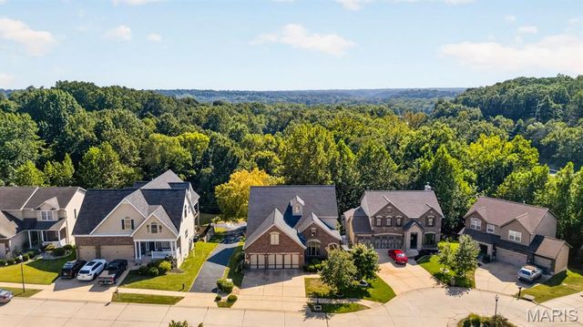 5450 Hagemann Pointe Drive, St Louis, MO 63128
