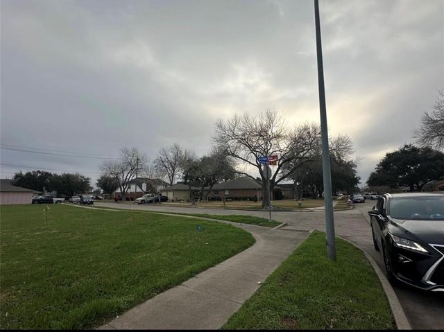 1015 Circle Bend Dr Drive, Missouri City, TX 77489