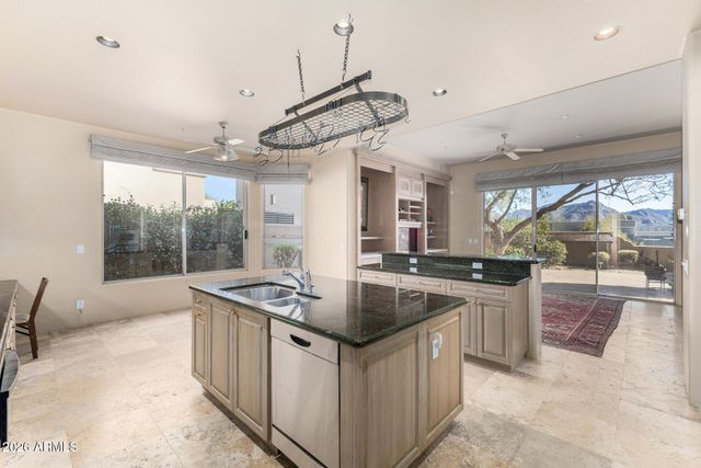 10040 E HAPPY VALLEY Road 2057, Scottsdale, AZ 85255