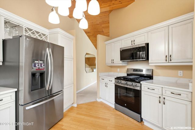 3480 W 78th Avenue, Anchorage, AK 99502