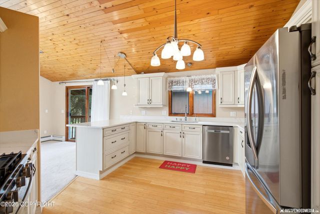 3480 W 78th Avenue, Anchorage, AK 99502