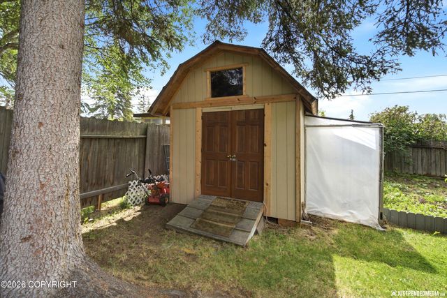 3480 W 78th Avenue, Anchorage, AK 99502