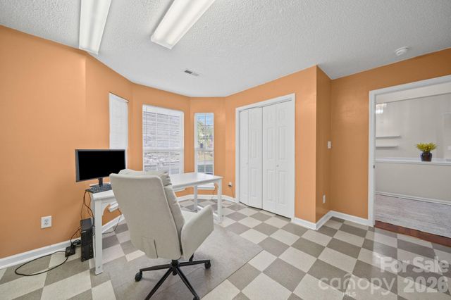 6414 Goldenblush Circle, Charlotte, NC 28269