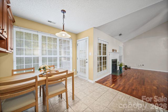 6414 Goldenblush Circle, Charlotte, NC 28269