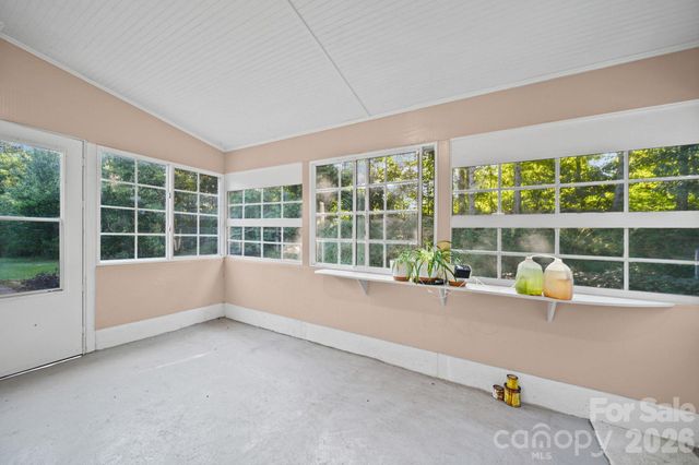 6414 Goldenblush Circle, Charlotte, NC 28269