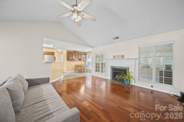 6414 Goldenblush Circle, Charlotte, NC 28269
