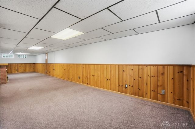 877 Woodhill Road, Riverside, OH 45431