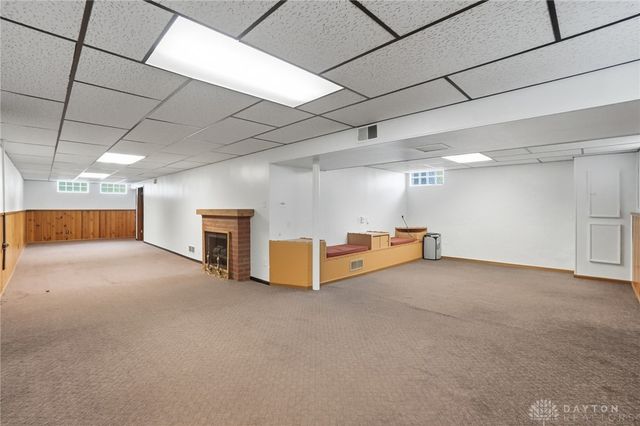 877 Woodhill Road, Riverside, OH 45431