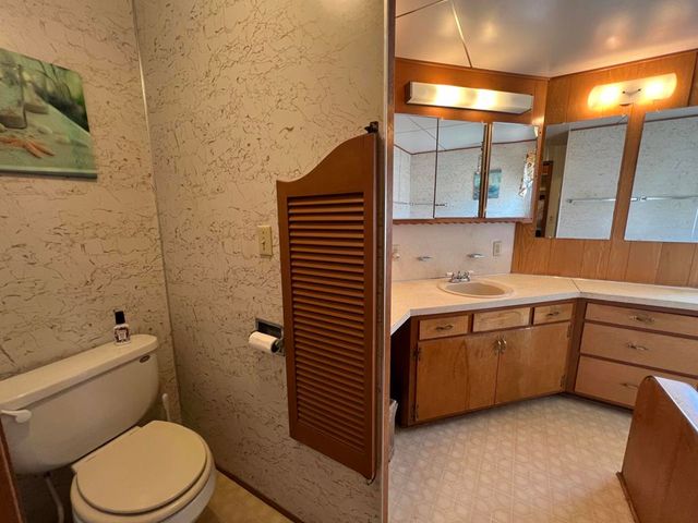 69471 Country Club Drive, Desert Hot Springs, CA 92241