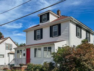 22 Wedgemere Rd, Medford, MA 02155