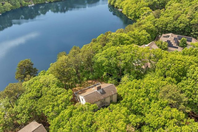 184 Fells Pond Road, Mashpee, MA 02649