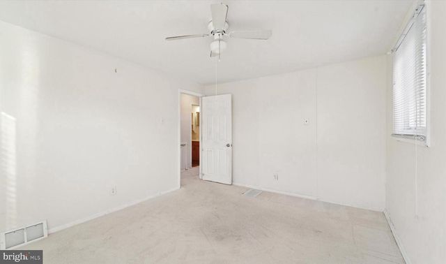 536 E WINONA AVE, Norwood, PA 19074