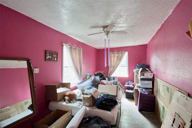 1629 Demaree Lane, Houston, TX 77029