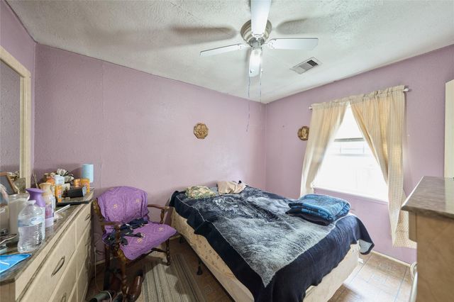 1629 Demaree Lane, Houston, TX 77029