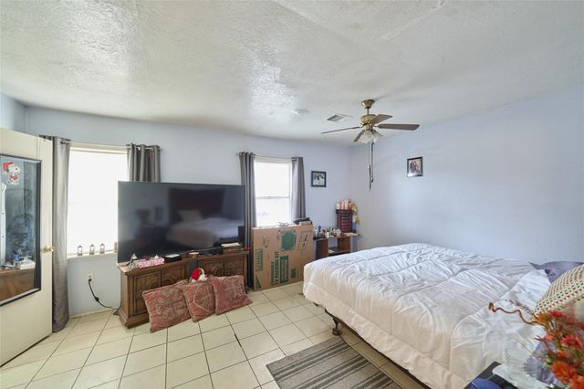 1629 Demaree Lane, Houston, TX 77029