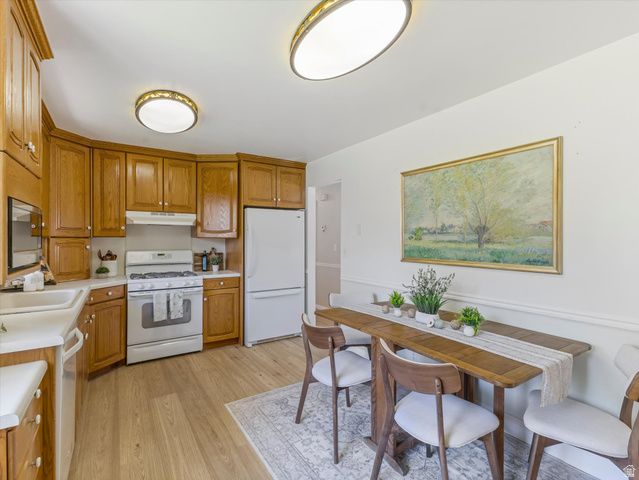 504 E 9765 S, Sandy, UT 84070