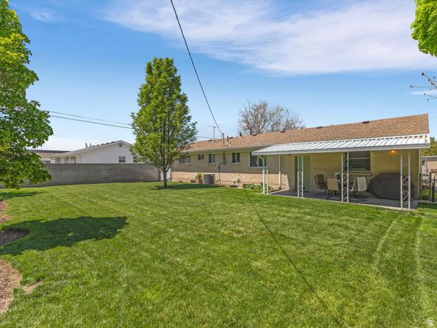 504 E 9765 S, Sandy, UT 84070