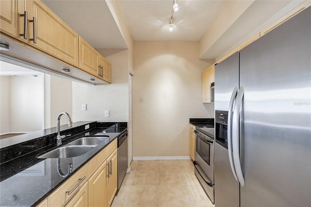 1064 N TAMIAMI TRAIL 1406, Sarasota, FL 34236