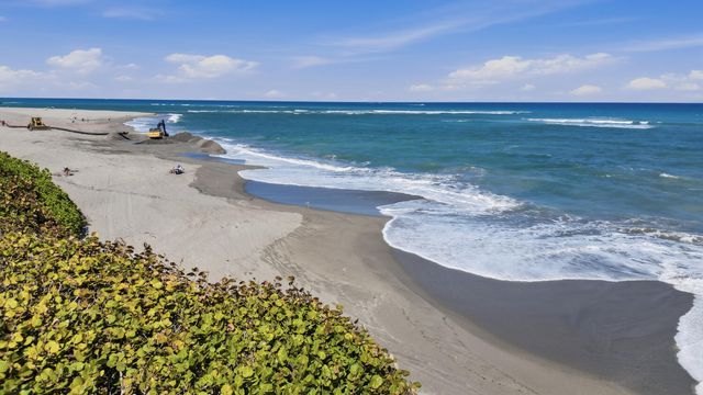 500 Ocean Trail Way 111, Jupiter, FL 33477