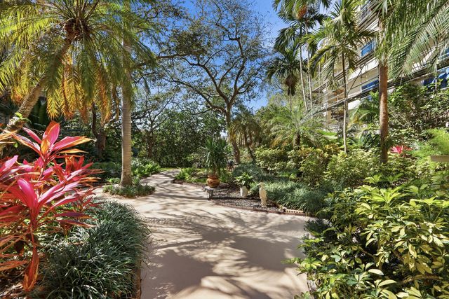 500 Ocean Trail Way 111, Jupiter, FL 33477